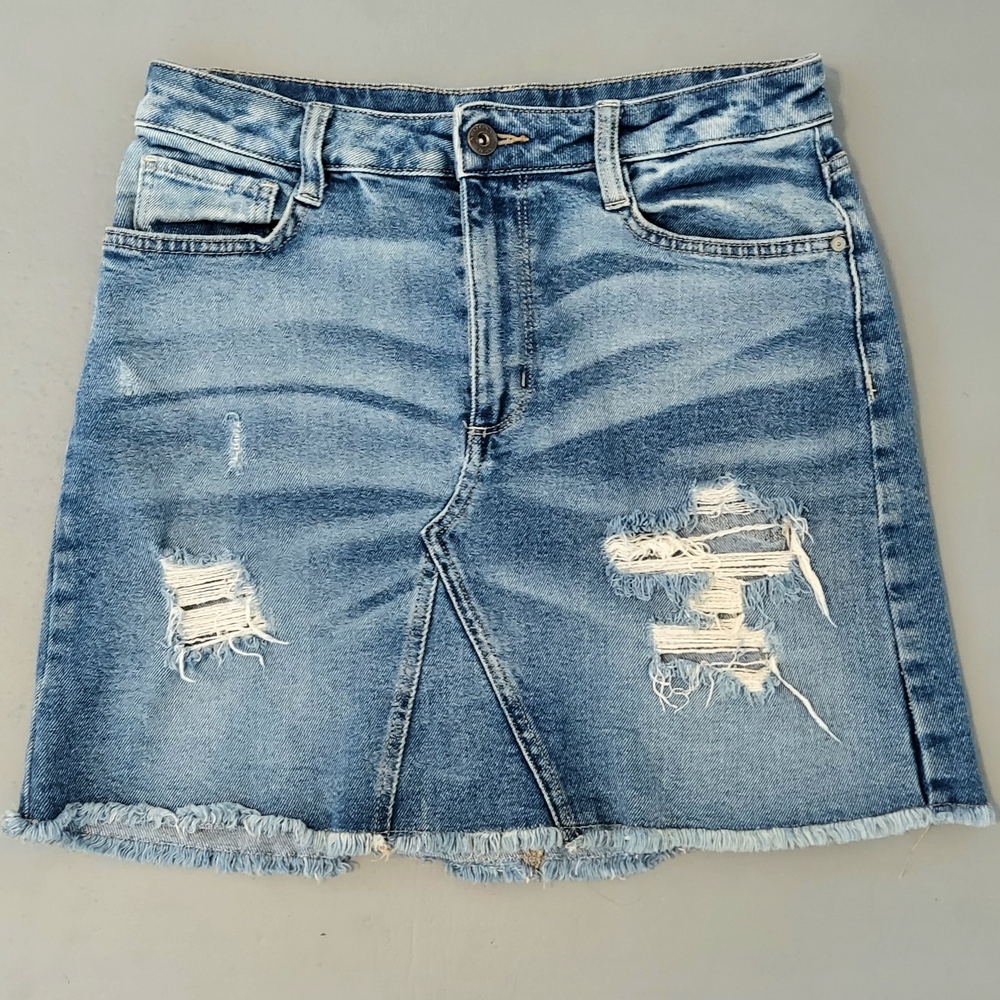 Arizona Jean Company Denim Distressed + Frayed Edge Skirt Junior Size 9